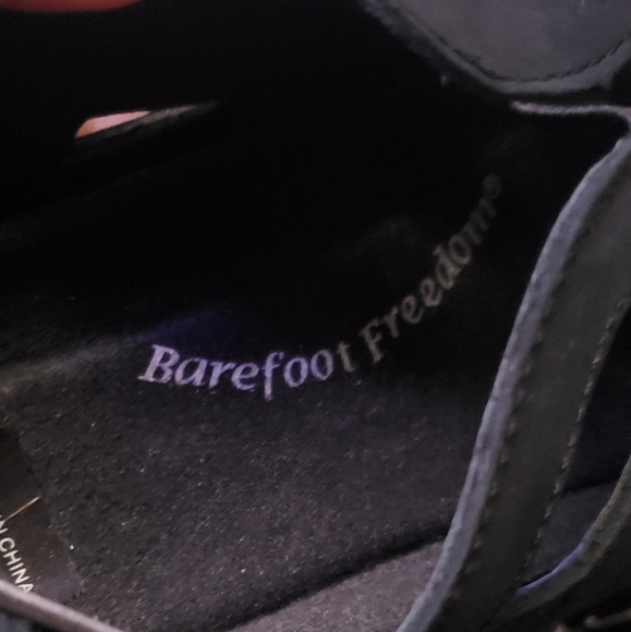 Barefoot Freedom black sandals 12 M - Picture 9 of 10